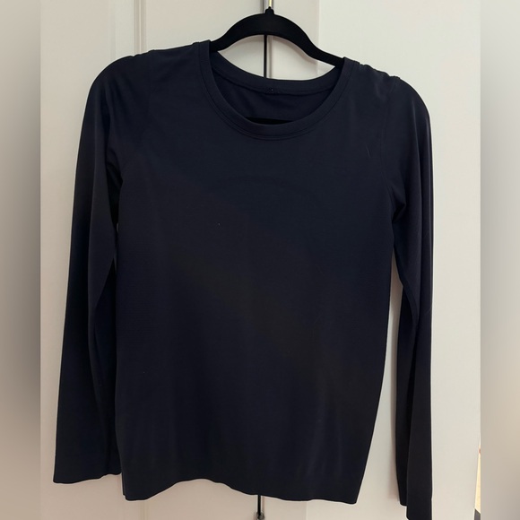 Lululemon Swiftly Breathe LS True Navy size 2 - Picture 4 of 7